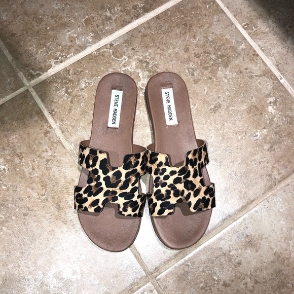 Steven Madden Sandals - Picture 2 of 3
